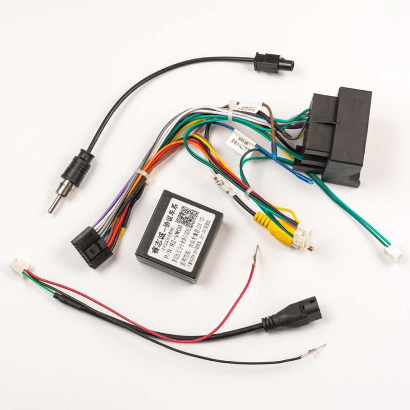 PHANTOM DVA-1033 2+32 Skoda Octavia (5E) 2013-2020