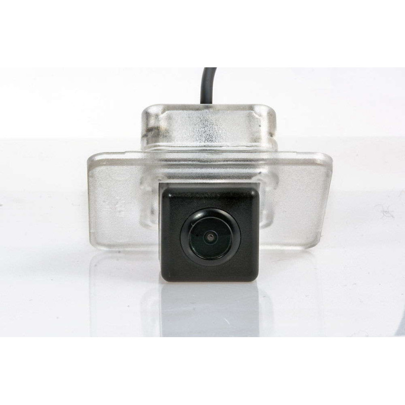 камера заднего вида fighter cs-ccd+fm-06 (hyundai/kia)