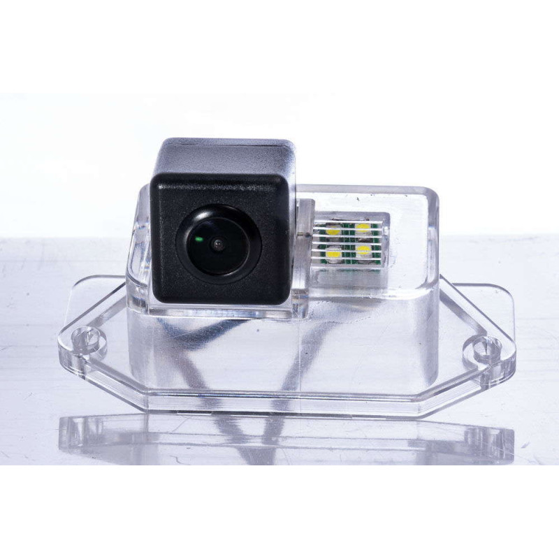 камера заднего вида fighter cs-ccd+fm-40 (mitsubishi)